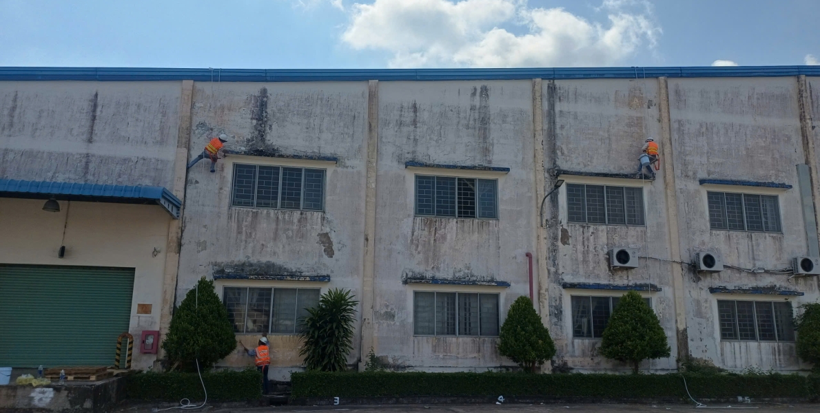 Thi công sơn nước mặt tiền nhà xưởng 
