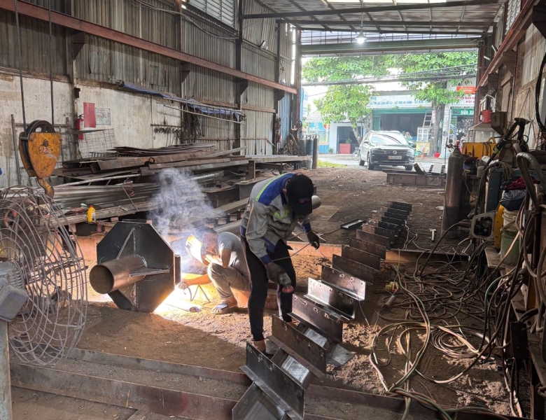 THI CÔNG HỆ THÔNG TRỤC CƠ KHÍ CHO HỆ THỖNG XỬ LÝ NƯỚC THẢI